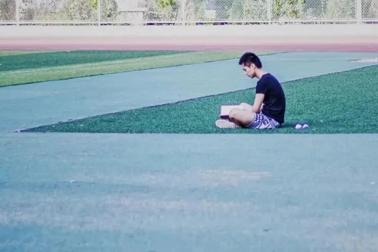 真正拉开人与人差距的，往往不是学历，而是赚钱这件事(pic2)