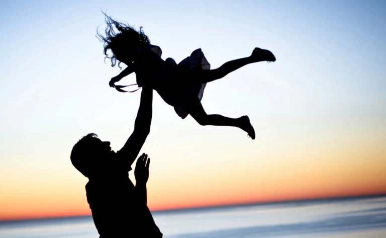 月薪3万、住豪宅、出国全报销(pic3)